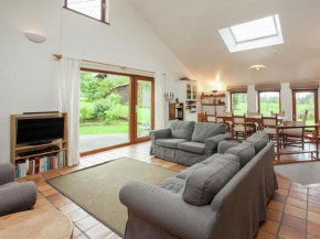 Heritage Holiday Home in Roumont with Private Garden